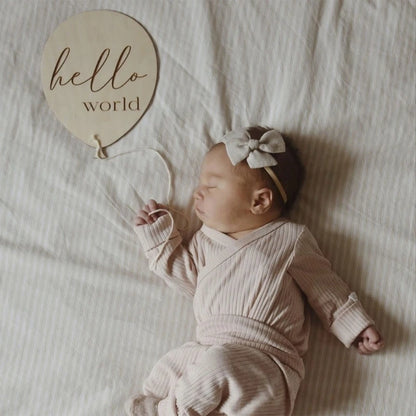 Balloon Baby Milestone Cards – Newborn Photo Props & Keepsake