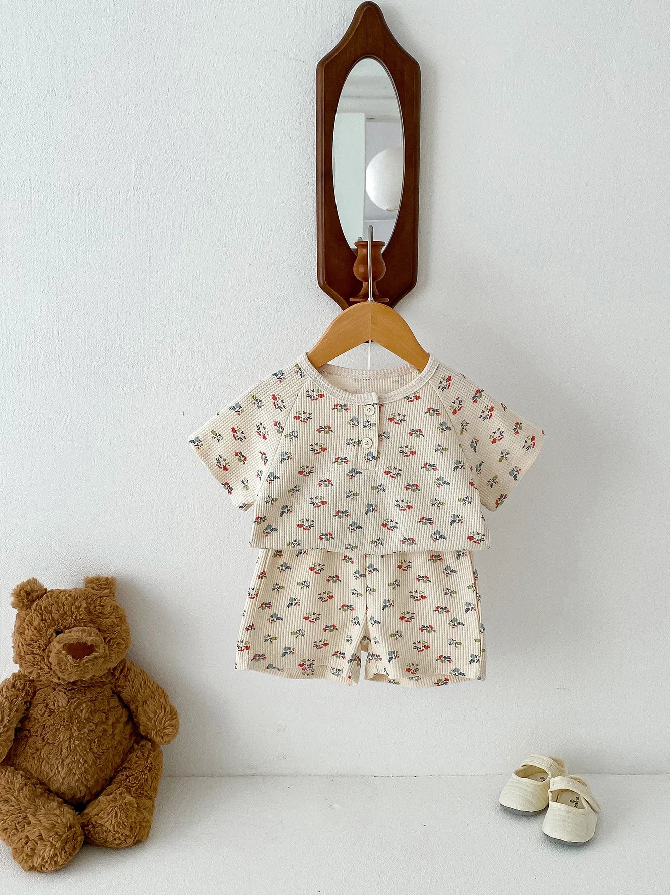 T Shirt & Short Set - Petal & Play Collection
